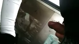 Вона ділиться членом свого друга з кращим другом