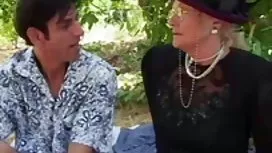 Так молодий і так роговий на ассексі