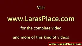 Блондинка-аматор потрапляє в офіс