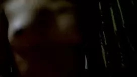 Рогова повія в атракціоні