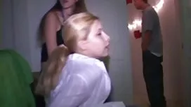 Пенні Полум'я під час дня учня, ввечері повія