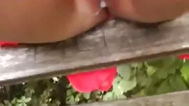 Осі мами їсть її стрінги
